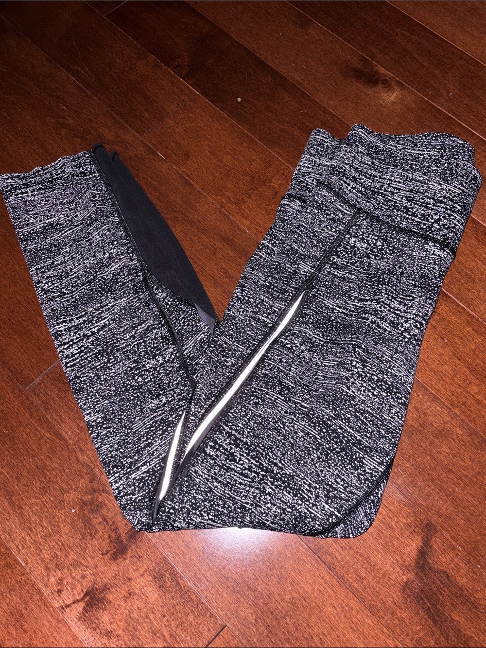 lululemon athletica Black & White Marled Leggings size 8